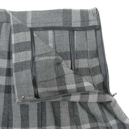 Burberry(������) ��ĿƮ �̹���2 - ���̺��� �߰���ǰ