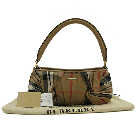 Burberry(������) BB HB AR81 ���μ� üũ �к긯 ����� [�б�����������2ȣ��] �̹���2 - ���̺��� �߰���ǰ