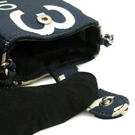 Chanel(����) A18338Y02818 �к긯 ü�� ũ�ν� �� �ٿ뵵 ���̽� [��õ ������] �̹���3 - ���̺��� �߰���ǰ