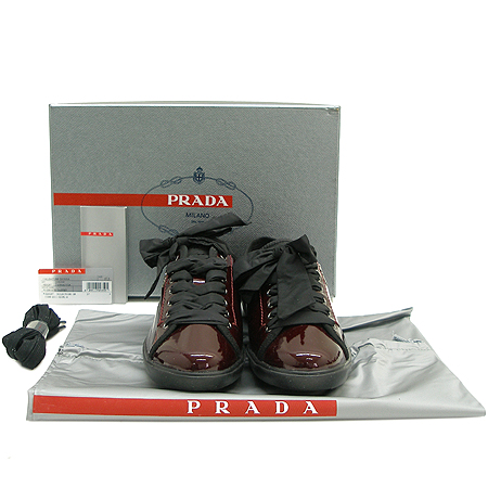 Prada(�����) 3E5237 ���̴�Ʈ ������ ����Ŀ�� �̹���2 - ���̺��� �߰���ǰ