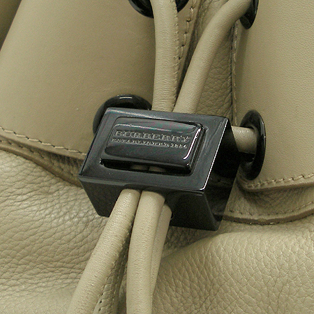 Burberry(������) 3306137 ���μ� �׷��� ���� ȣ�� ����� �̹���4 - ���̺��� �߰���ǰ