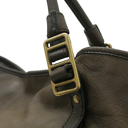 Burberry(������) ���μ� �׶��̼� ����ΰ� �� ����� �̹���3 - ���̺��� �߰���ǰ