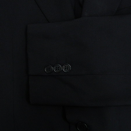 Emporio Armani(���������Ƹ�����) ���� �̹���3 - ���̺��� �߰���ǰ