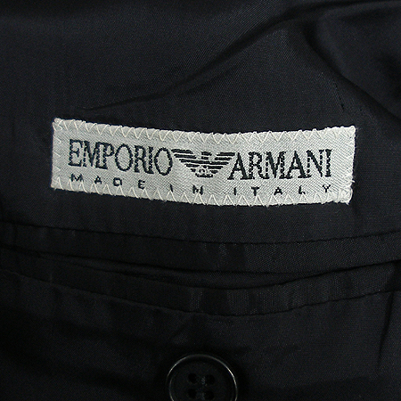 Emporio Armani(���������Ƹ�����) ���� �̹���4 - ���̺��� �߰���ǰ
