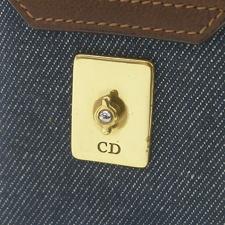 Dior(ũ����î���) ���� �к긯 �ڵ��� ���̽� �̹���2 - ���̺��� �߰���ǰ
