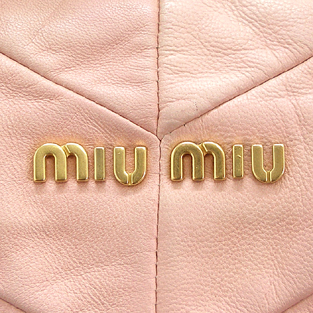 MiuMiu(�̿�̿�) ���� �ΰ� ��� ���� �ڰ���� ����� �̹���3 - ���̺��� �߰���ǰ