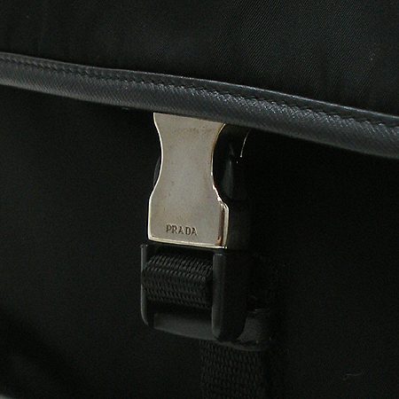 Prada(�����) VS0255 �к긯 ����� ũ�ν��� �̹���3 - ���̺��� �߰���ǰ