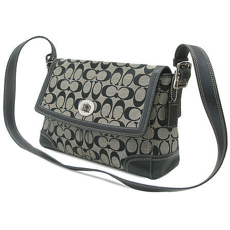 Coach(��ġ) 13972 �ñ׳�ó �ڰ��� ũ�ν��� �̹���2 - ���̺��� �߰���ǰ