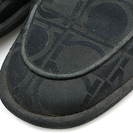 Ferragamo(��󰡸�) ��ġ�� �ΰ� �ڰ��� ������ ���� �̹���4 - ���̺��� �߰���ǰ