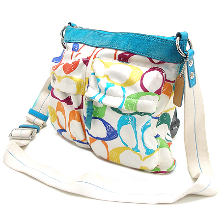 Coach(��ġ) 5672 ��Ƽ �÷� ĵ���� ũ�ν��� �̹���3 - ���̺��� �߰���ǰ