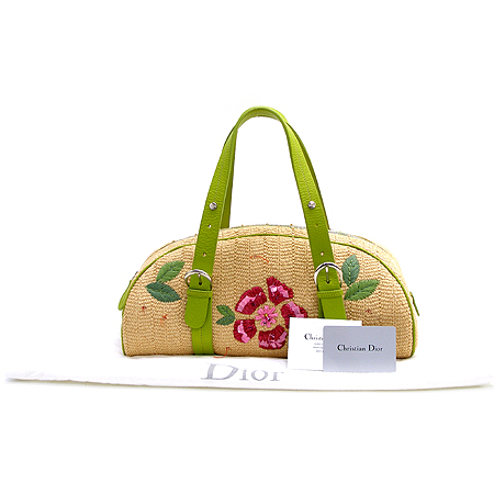 Dior(ũ����î���) ����Ƽ�� ������ �ö�� ť�� ��� ��Ʈ�� �̹���2 - ���̺��� �߰���ǰ