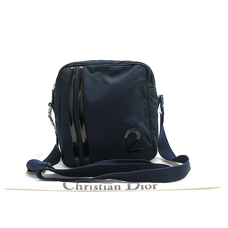 Dior(ũ����î���) ���̺� �÷� �к긯 �̴� ũ�ν��� �̹���2 - ���̺��� �߰���ǰ