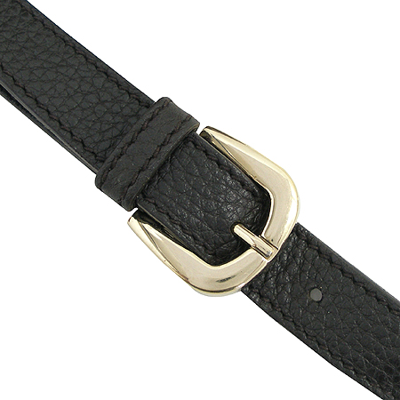 Gucci(����) 265691 GG �ΰ� �ڰ��� ������ ���� ���� Ʈ���� D�� ��� ũ�ν��� �̹���3 - ���̺��� �߰���ǰ