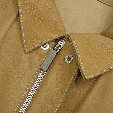 Loewe(�ο���) �簡�� ���� �̹���4 - ���̺��� �߰���ǰ