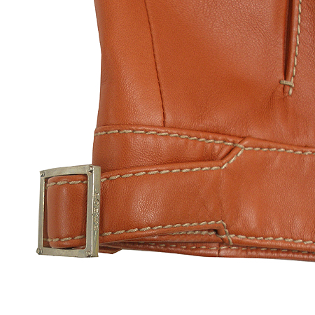 Loewe(�ο���) �簡�� ���� �̹���4 - ���̺��� �߰���ǰ