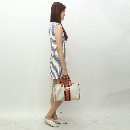 Gucci(����) 189895 ��� ��Ƽġ GG �ΰ� PVC ������ ��Ʈ�� �̹���7 - ���̺��� �߰���ǰ