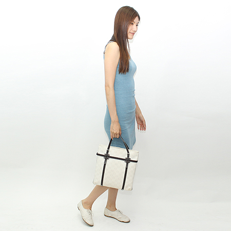 Loewe(�ο���) �ΰ� PVC ���� ���� Ʈ���� ��Ʈ�� �̹���7 - ���̺��� �߰���ǰ