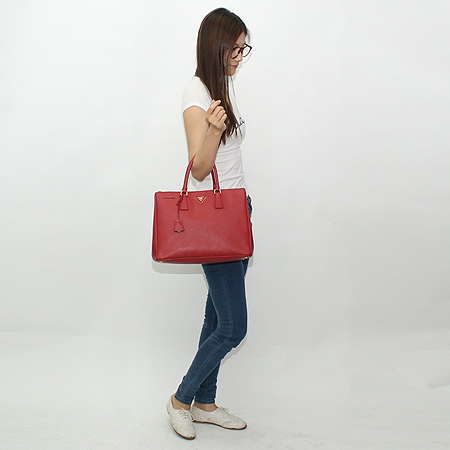 Prada(�����) BN1786 ���� ���� ���ǾƳ� ���� ��Ʈ�� [��������] �̹���7 - ���̺��� �߰���ǰ