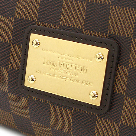 Louis Vuitton(���̺���) N55213 �ٹ̿� ���� ĵ���� ����Ŭ��ġ 2WAY �̹���3 - ���̺��� �߰���ǰ