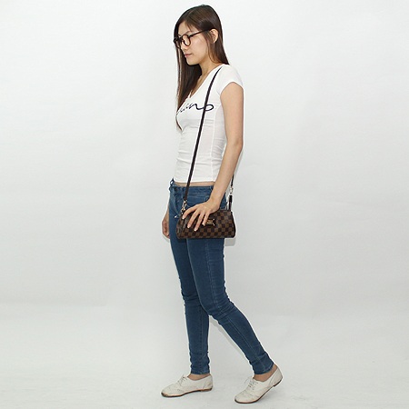 Louis Vuitton(���̺���) N55213 �ٹ̿� ���� ĵ���� ����Ŭ��ġ 2WAY �̹���7 - ���̺��� �߰���ǰ