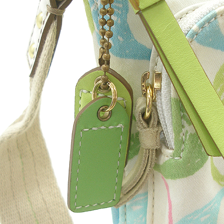 Coach(��ġ) ������ �ñ׳�ó �к긯 ����� �� ���� [��������] �̹���4 - ���̺��� �߰���ǰ