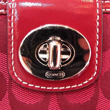 Coach(��ġ) �ΰ� �ñ׳��� �𰡵� ������ �̹���3 - ���̺��� �߰���ǰ