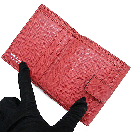 Ferragamo(��󰡸�) 22 B001 ���ǾƳ� ������ �̹���3 - ���̺��� �߰���ǰ