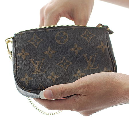 Louis Vuitton(���̺���) M58009 ���׷� ĵ���� �̴� ����Ʈ �Ǽ����� �Ŀ�ġ�� �̹���7 - ���̺��� �߰���ǰ