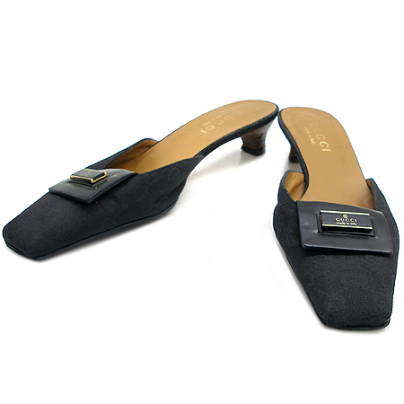 ����  ����