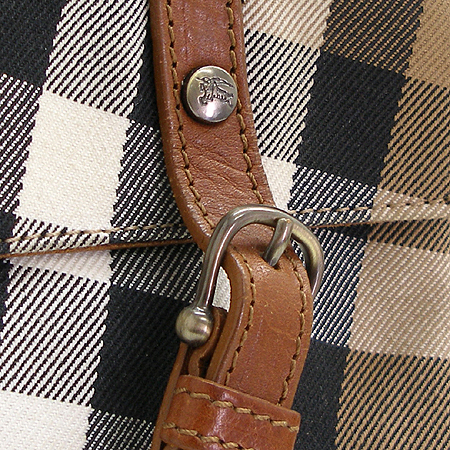 Burberry(������) ���μ� üũ �к긯 ���� ���� Ʈ���� ������ ��� �� ũ�ν��� �̹���4 - ���̺��� �߰���ǰ
