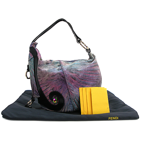 Fendi(���) 8BR293 SMALL BIGA ȣ�� ����� [��������] �̹���2 - ���̺��� �߰���ǰ