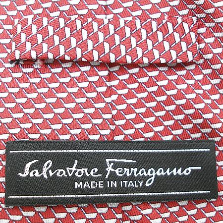 Ferragamo(��󰡸�) 100% ��ũ ��Ÿ�� �̹���5 - ���̺��� �߰���ǰ
