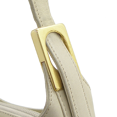Bally(�߸�) ���� �ΰ� ��� ������ �÷� ����� �̹���3 - ���̺��� �߰���ǰ