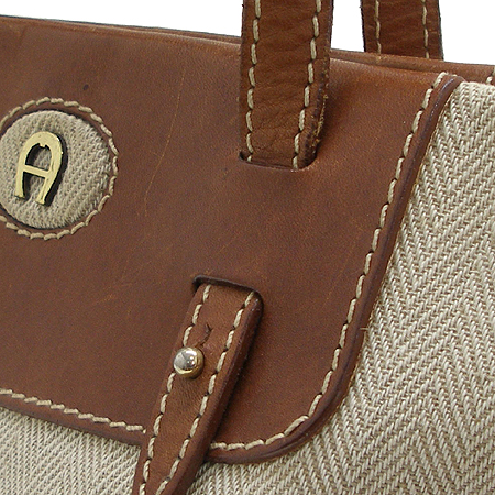 Aigner(���̱׳�) ���� A �ΰ� ��� ĵ���� ��Ʈ�� �̹���3 - ���̺��� �߰���ǰ
