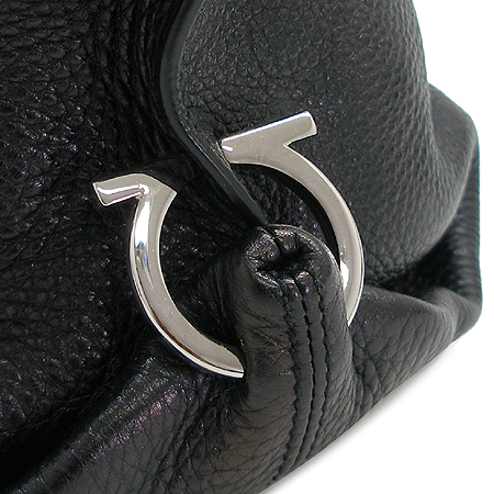 Ferragamo(��󰡸�) 21 A871 ���� ���� ���� ��ġ�� ��� ���� ��Ʈ�� [�б�������] �̹���4 - ���̺��� �߰���ǰ