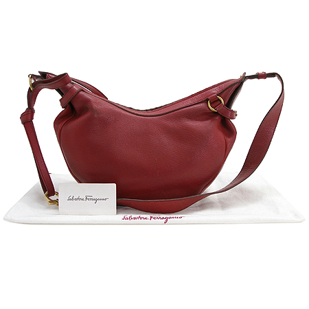 Ferragamo(��󰡸�) 21 5407 ���� �÷� ȣ�� ũ�ν��� �̹���5 - ���̺��� �߰���ǰ