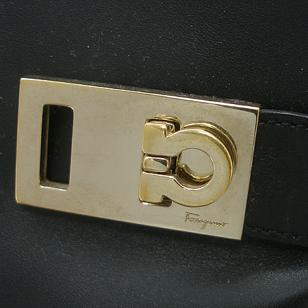 Ferragamo(��󰡸�) 21 0167 ���� ��ġ�� ��� ��Ʈ�� + ��� ��Ʈ�� �̹���4 - ���̺��� �߰���ǰ