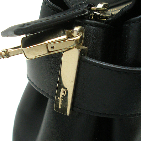 Ferragamo(��󰡸�) 21 0167 ���� ��ġ�� ��� ��Ʈ�� + ��� ��Ʈ�� �̹���5 - ���̺��� �߰���ǰ