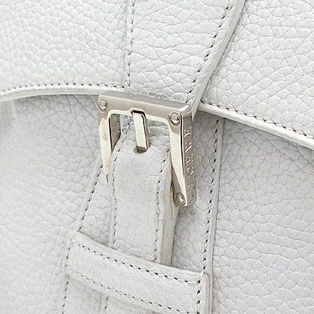 Loewe(�ο���) ȭ��Ʈ ���� ũ�ν��� �̹���3 - ���̺��� �߰���ǰ