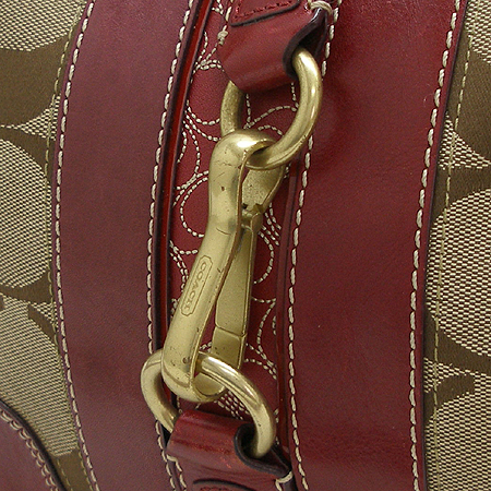 Coach(��ġ) 11073 �ñ׳�ó �ڰ��� ���� Ʈ���� ũ�ν��� �̹���3 - ���̺��� �߰���ǰ