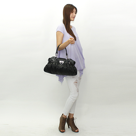 Ferragamo(��󰡸�) 21 8402 ���� ��ġ�� ��� ���� ���� ��Ʈ�� �̹���7 - ���̺��� �߰���ǰ
