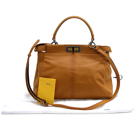 Fendi(���) 8BN226 ������ ���� ��ī�� 2WAY [�б�������] �̹���2 - ���̺��� �߰���ǰ