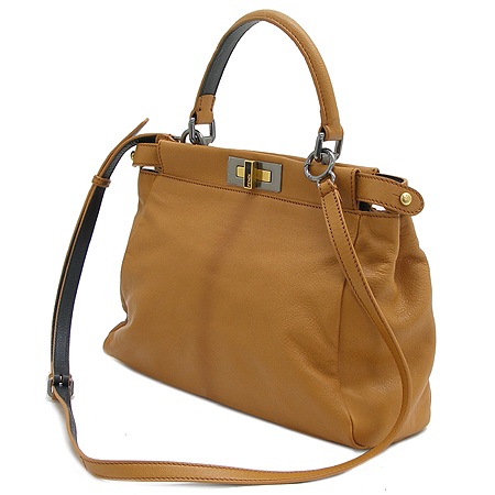 Fendi(���) 8BN226 ������ ���� ��ī�� 2WAY [�б�������] �̹���3 - ���̺��� �߰���ǰ