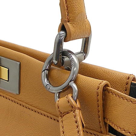 Fendi(���) 8BN226 ������ ���� ��ī�� 2WAY [�б�������] �̹���4 - ���̺��� �߰���ǰ