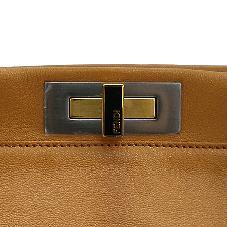 Fendi(���) 8BN226 ������ ���� ��ī�� 2WAY [�б�������] �̹���5 - ���̺��� �߰���ǰ