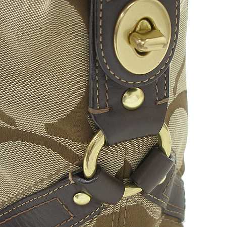 Coach(��ġ) �ñ׳�ó �ڰ��� ����� �̹���4 - ���̺��� �߰���ǰ