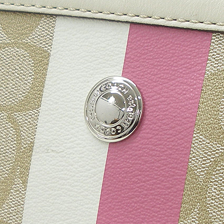 Coach(��ġ) 14475 �ñ׳�ó PVC ȭ��Ʈ ���� Ʈ���� ���� ����� + ��� ��Ʈ�� + �е� �̹���4 - ���̺��� �߰���ǰ