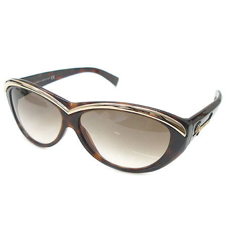 �������2  ���۶�