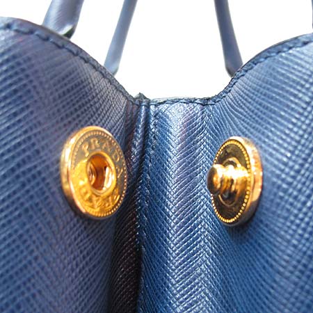 Prada(�����) BN1802 SAFFIANO LUX ���ǾƳ� ��Ʈ�� [�ϻ����] �̹���3 - ���̺��� �߰���ǰ