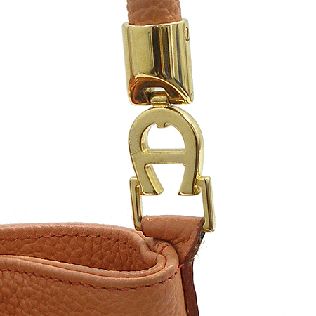 Aigner(���̱׳�) ������ �÷� ���� ������ ����� [�λ꼾�Һ���] �̹���3 - ���̺��� �߰���ǰ